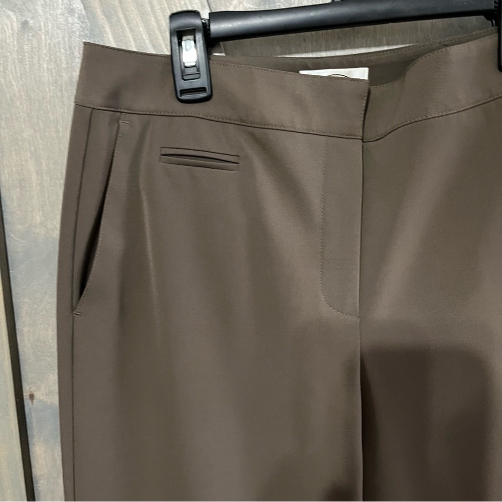 Talbots women’s stretch pants. Size 6. Used like new.